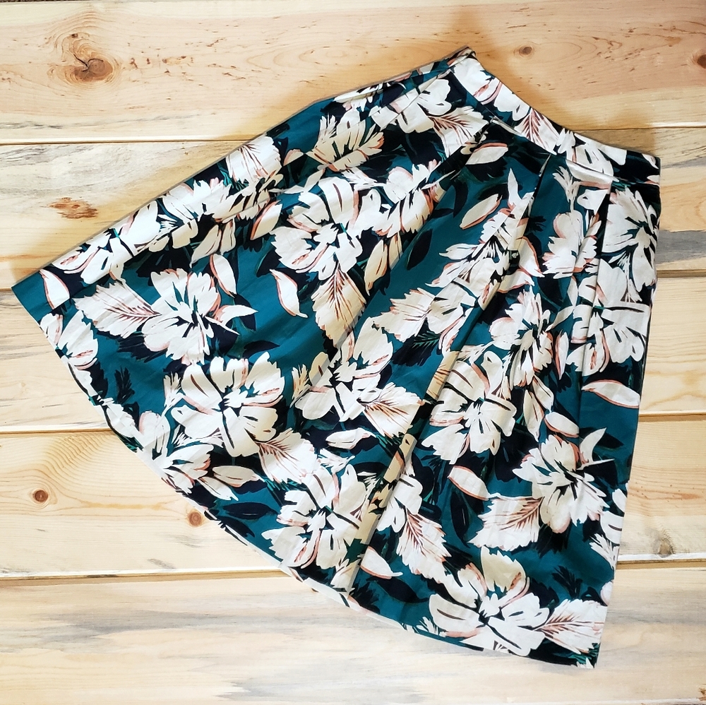 Forever 21 XS teal and black floral print skirt